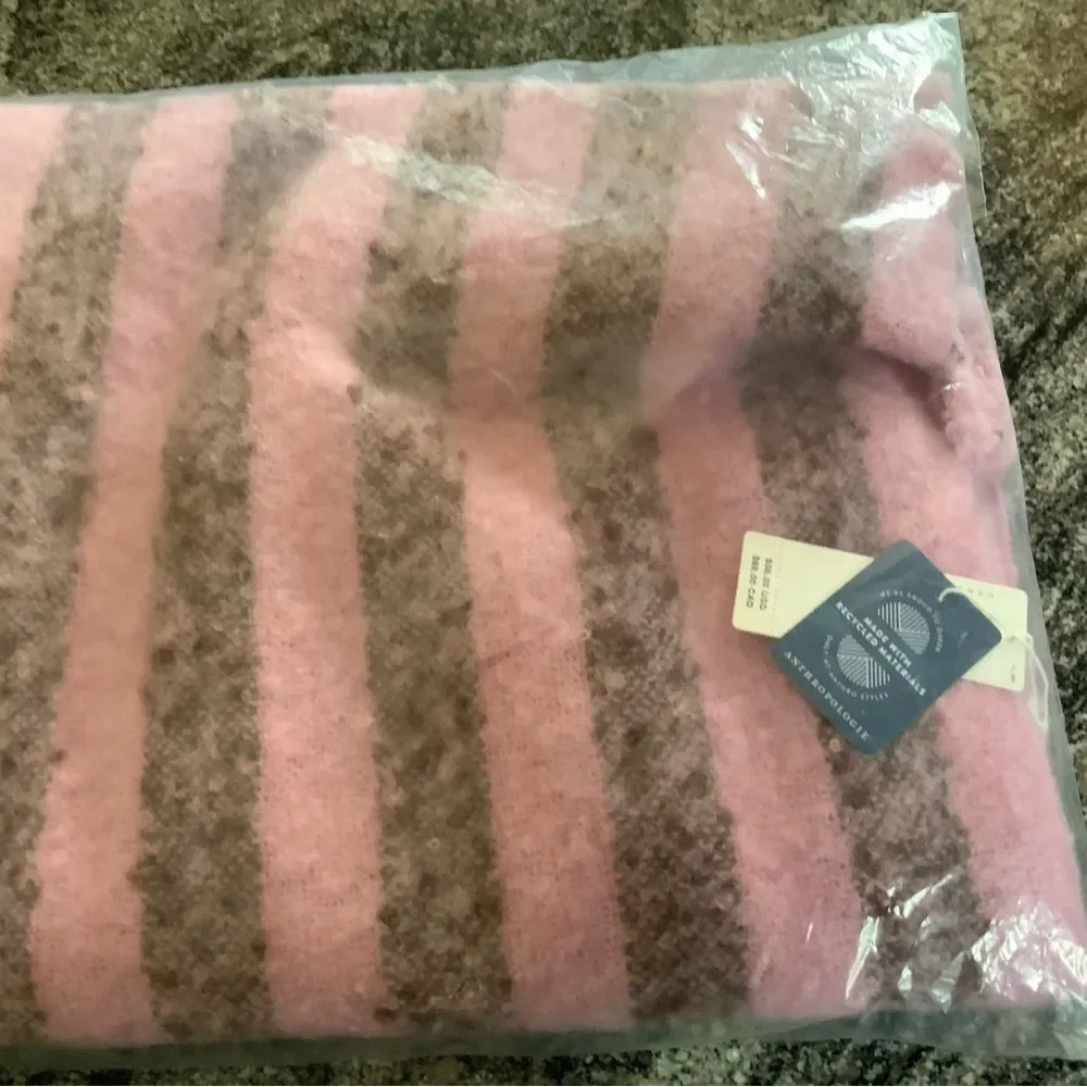 Anthropologie Pink and Brown Scarf NWT sophisticated pattern Brushed Woven fring